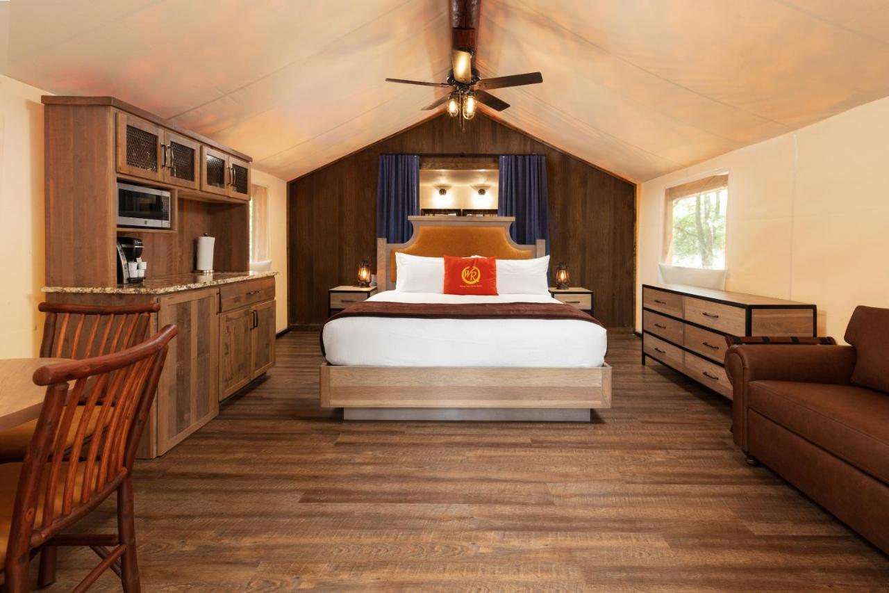 Westgate River Ranch Resort & Rodeo Экстерьер фото