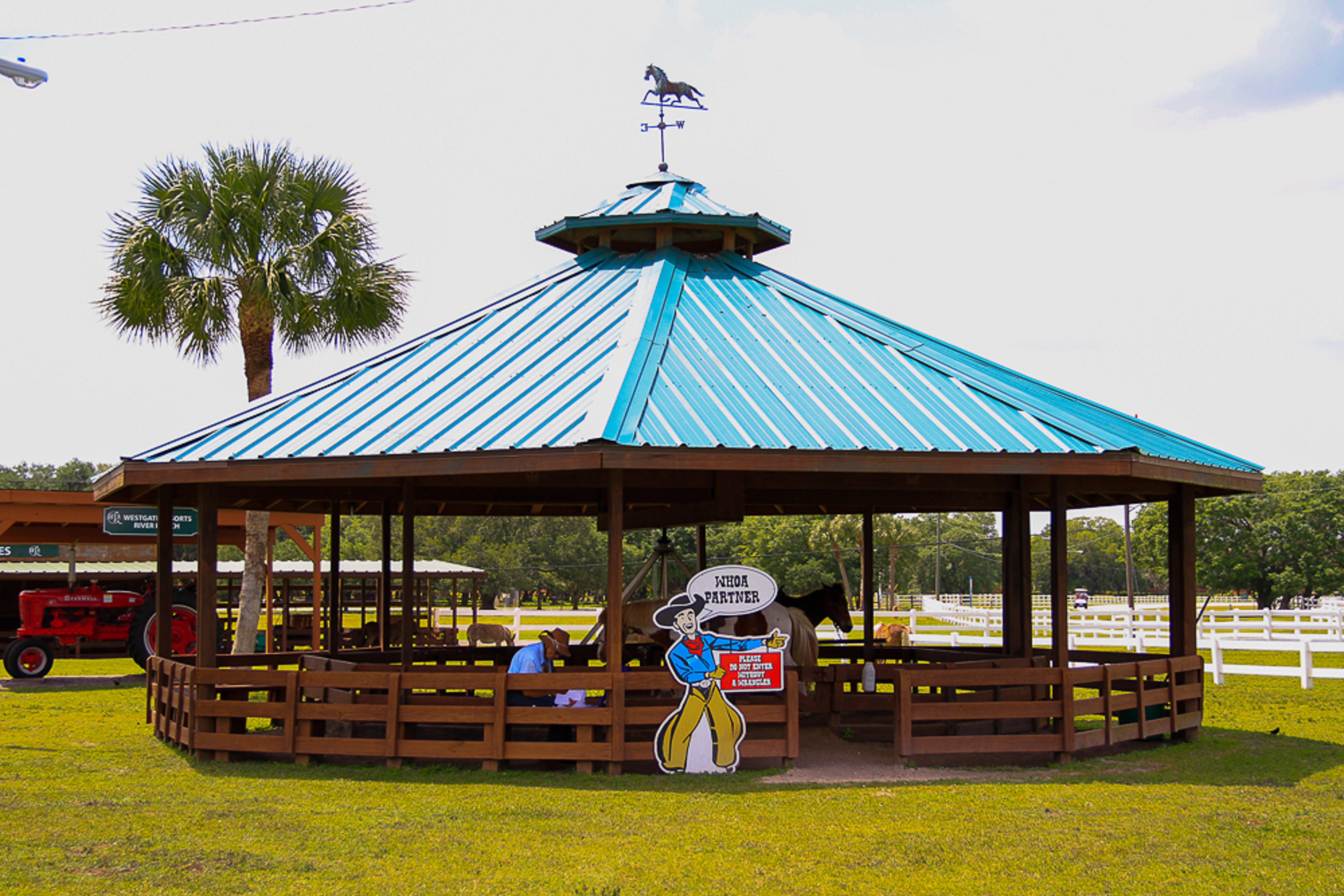 Westgate River Ranch Resort & Rodeo Экстерьер фото
