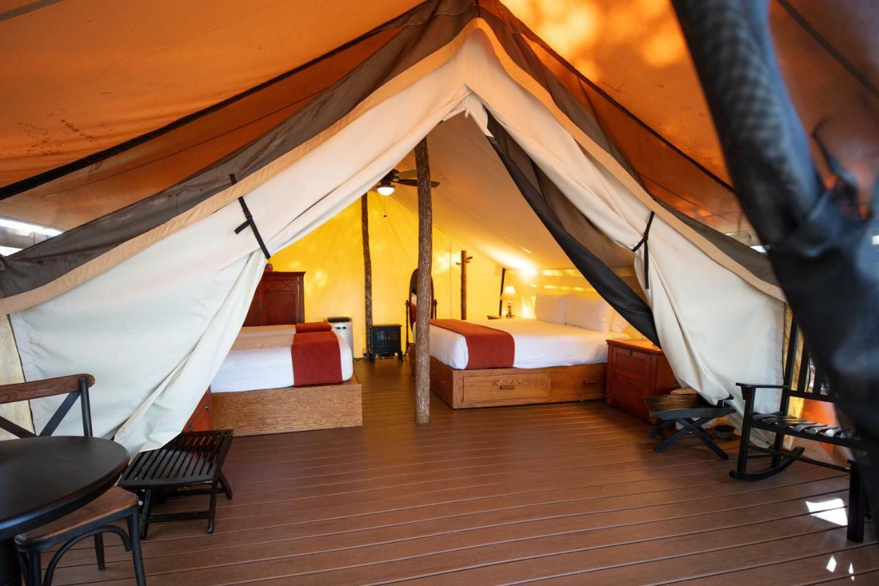 Westgate River Ranch Resort & Rodeo Экстерьер фото